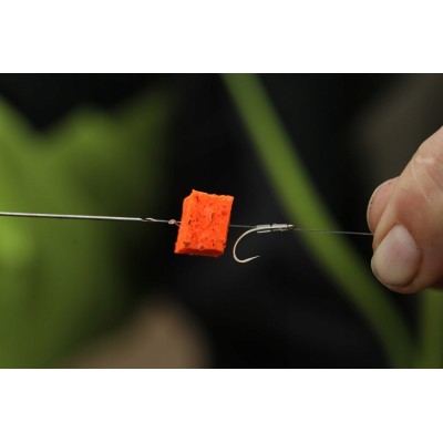 LK Baits CUC Bear Garlic 40g