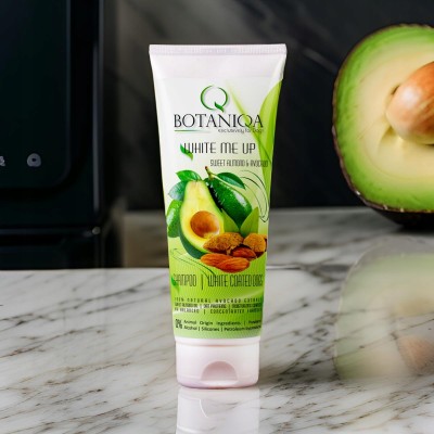Szampon WHITE ME UP 250ml BOTANIQA