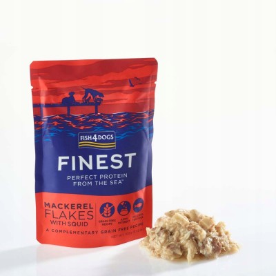 F4D Finest macrele flakes with squid /kałamarnica,makrela/ 100g