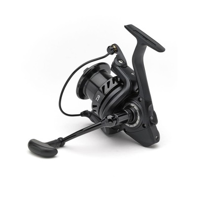 Daiwa Kołowrotek Black Widow 5500A