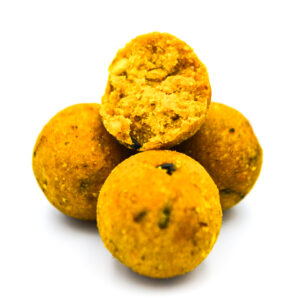 Massive Baits Kulki Pineapplez Butyricco 18mm 1kg - obrazek 1