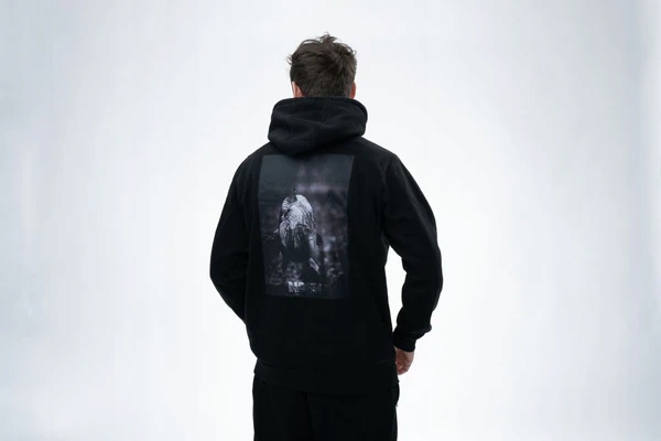 e1eb1721075a60d7c6a2b42a3e106951