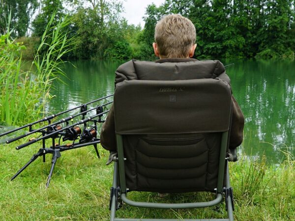 190e1b8ffa52214b616cd04f77504ba5