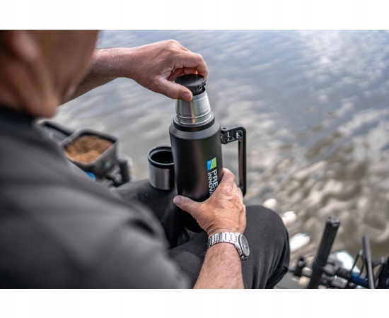 33db5eea1e22e54169b5e691f355c925